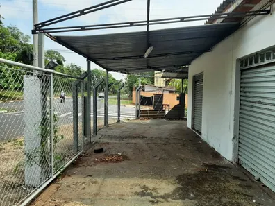 Galpão / Depósito / Armazém à venda, 130m² no Parque das Hortências, Araraquara