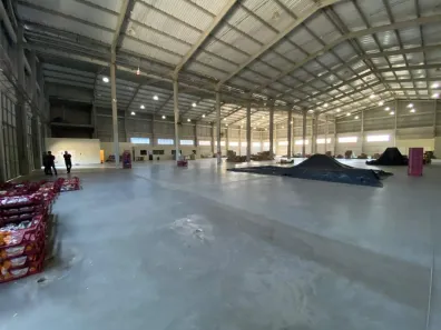 Galpão / Depósito / Armazém à venda, 3388m² no Distrito Industrial, São José