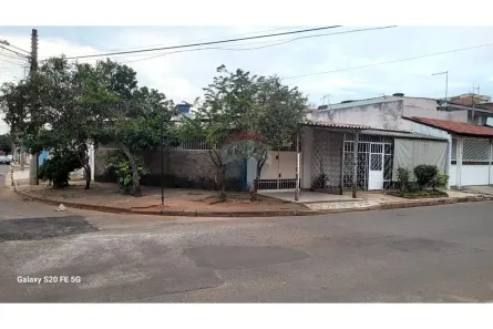 Casa com 3 Quartos à venda, 193m² no Samambaia Sul, Brasília