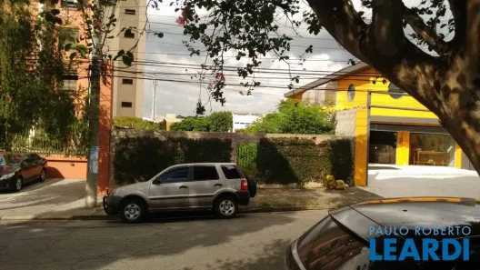 Terreno / Lote / Condomínio para alugar, 500m² no Vila Progredior, São Paulo