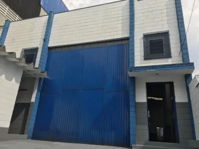 Galpão / Depósito / Armazém para alugar, 350m² no Parque Laguna, Taboão da Serra