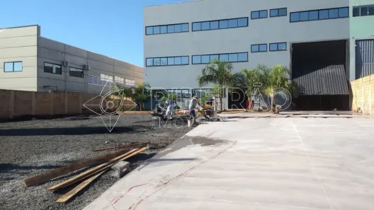 Loja / Salão / Ponto Comercial para alugar, 1550m² no Industrial, Cravinhos