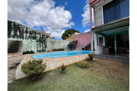 Casa com 2 Quartos à venda, 200m² no Região dos Lagos, Brasília