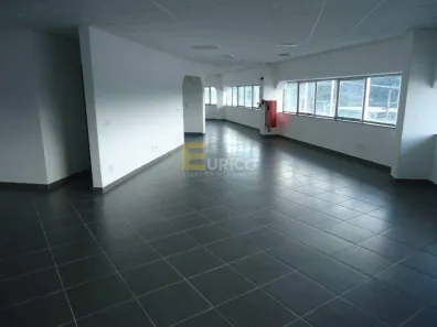 Galpão / Depósito / Armazém para alugar, 690m² no Distrito Industrial Alfredo Relo, Itatiba