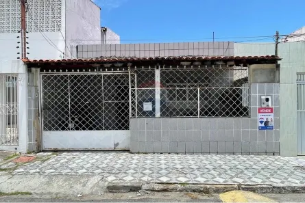 Casa com 3 Quartos à venda, 160m² no São José, Aracaju