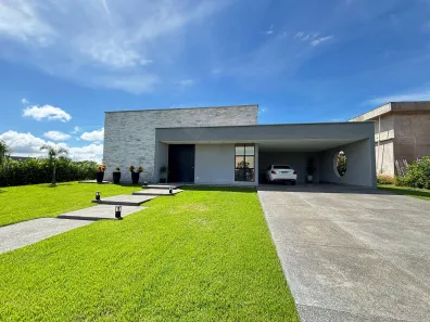Casa de Condomínio com 4 Quartos à venda, 232m² no Setor Central, Hidrolândia