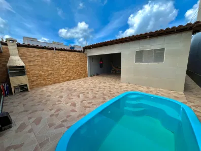 Casa com 3 Quartos à venda, 176m² no , Caruaru