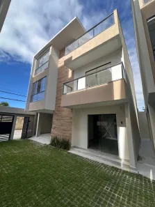 Casa de Condomínio com 3 Quartos à venda, 194m² no Pitangueiras, Lauro de Freitas