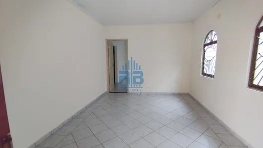 Casa com 3 Quartos para alugar, 167m² no Vila Euclides, Presidente Prudente