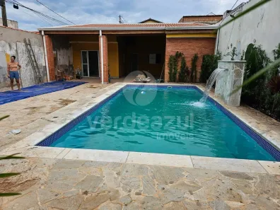 Fazenda / Sítio / Chácara com 3 Quartos à venda, 120m² no Vila Operária, Sumaré