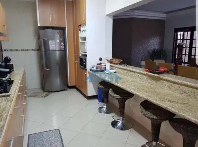 Casa de Condomínio com 4 Quartos à venda, 300m² no Parque Nova Jandira, Jandira