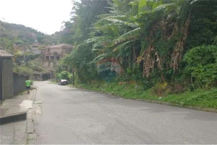 Terreno / Lote / Condomínio à venda, 521m² no Quitandinha, Petrópolis