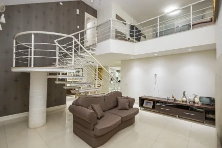 Casa com 4 Quartos para alugar, 316m² no Jardim Social, Curitiba