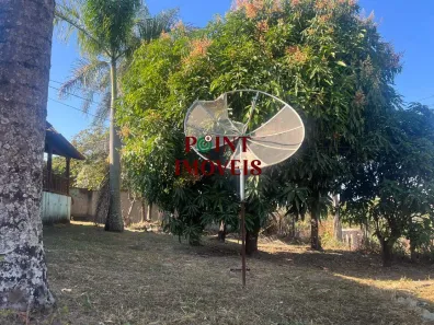 Fazenda / Sítio / Chácara com 3 Quartos à venda, 184m² no Vale das Acácias, Ribeirão das Neves