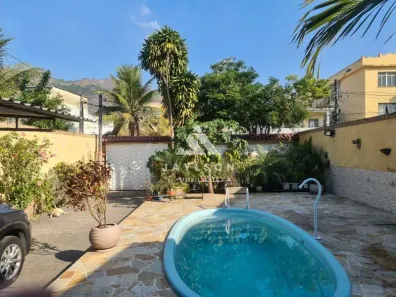 Casa com 3 Quartos à venda, 150m² no Piedade, Rio de Janeiro