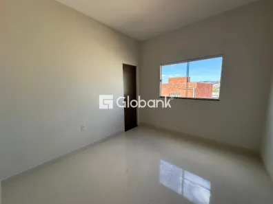Casa com 3 Quartos para alugar, 110m² no Santo Antônio, Montes Claros