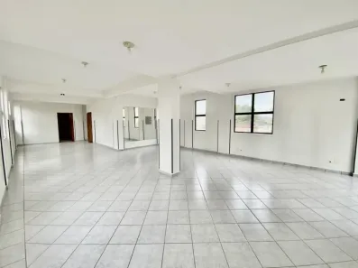 Conjunto Comercial / Sala para alugar, 180m² no Ponta da Praia, Santos