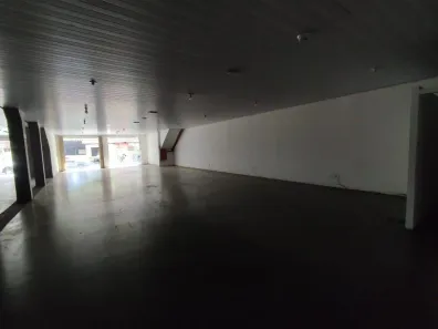 Galpão / Depósito / Armazém para alugar, 200m² no Centro, Araçatuba
