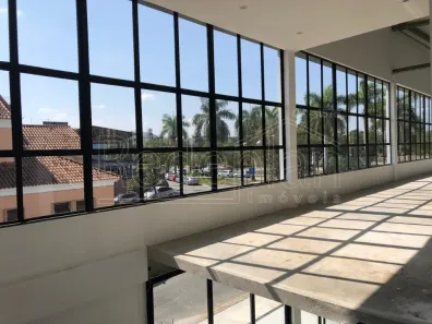 Prédio Inteiro para alugar, 1700m² no Niterói, Volta Redonda