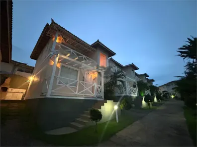 Casa de Condomínio com 3 Quartos para venda ou aluguel, 95m² no Rasa, Armação dos Búzios