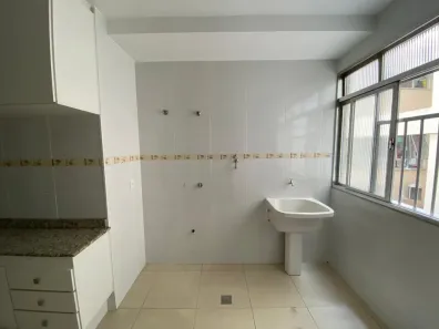 Apartamento com 3 Quartos para alugar, 185m² no Centro, Nova Friburgo