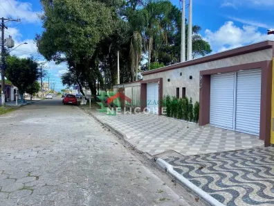 Sobrado com 2 Quartos à venda, 80m² no Jardim Maraba, Mongaguá