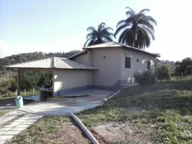 Fazenda / Sítio / Chácara com 2 Quartos à venda, 250m² no Centro (Justinópolis), Ribeirão das Neves