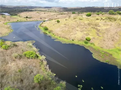 Fazenda / Sítio / Chácara à venda, 5900000m² no , Pombos