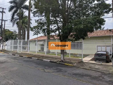 Casa Comercial com 3 Quartos para alugar, 600m² no Vila Romanópolis, Ferraz de Vasconcelos
