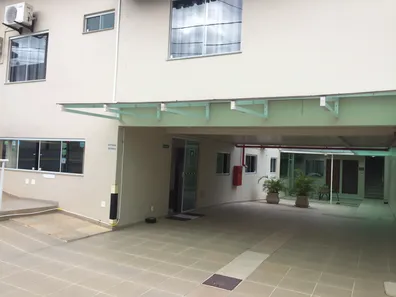 Hotel / Motel / Pousada com 15 Quartos à venda, 658m² no Novo Cavaleiro, Macaé