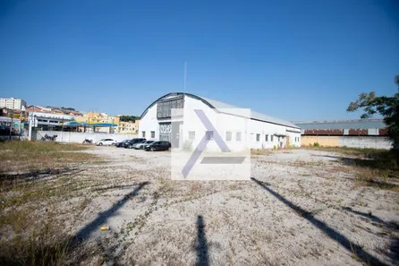 Galpão / Depósito / Armazém para venda ou aluguel, 750m² no Parque Pinheiros, Taboão da Serra