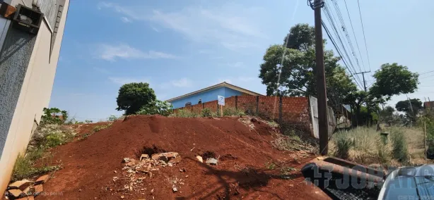 Terreno / Lote / Condomínio à venda, 405m² no Vila Santa Helena, Apucarana