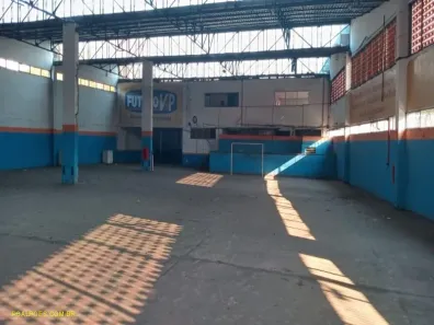 Galpão / Depósito / Armazém à venda, 6400m² no Centro, Duque de Caxias