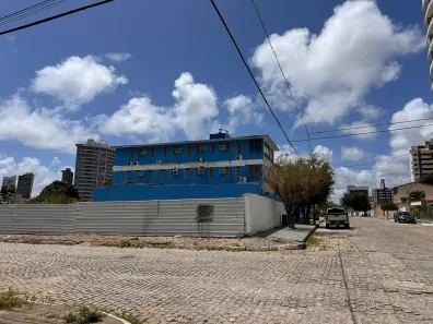 Hotel / Motel / Pousada com 20 Quartos à venda, 450m² no Ponta Negra, Natal