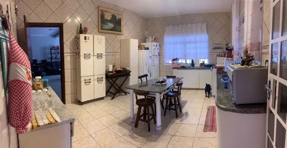 Casa com 4 Quartos à venda, 300m² no Região dos Lagos, Brasília