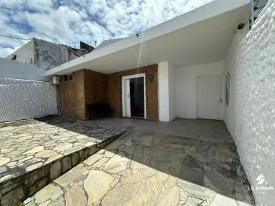 Casa com 3 Quartos à venda, 174m² no Treze de Julho, Aracaju