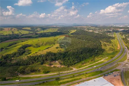 Galpão / Depósito / Armazém à venda, 94000m² no Centro, Itatiba