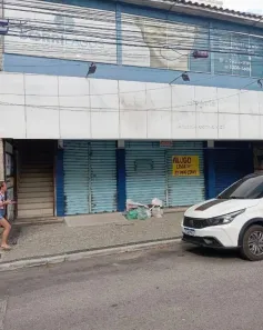 Loja / Salão / Ponto Comercial à venda, 300m² no Estação, São Pedro da Aldeia