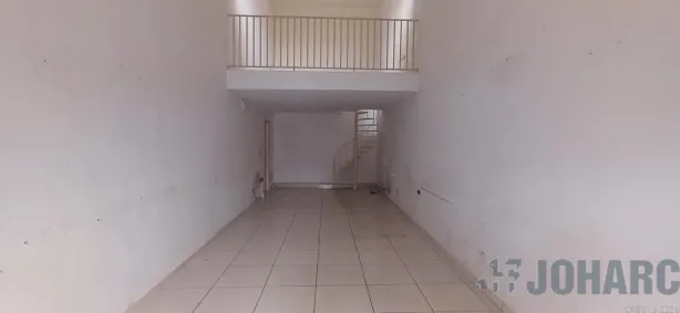 Loja / Salão / Ponto Comercial para alugar, 52m² no Centro, Apucarana