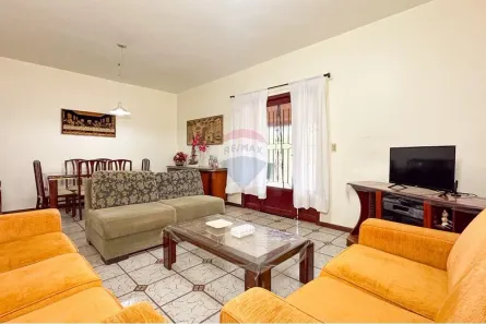 Casa com 3 Quartos à venda, 155m² no Park Way, Brasília