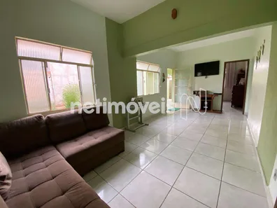 Casa com 4 Quartos à venda, 360m² no Centro, Florestal