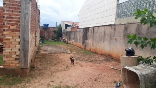 Terreno / Lote / Condomínio para alugar, 225m² no Jardim Santa Antonieta, Marília