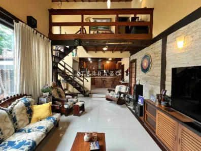 Casa de Condomínio com 3 Quartos à venda, 180m² no Limoeiro, Guapimirim