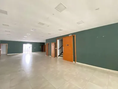 Prédio Inteiro para alugar, 560m² no Centro, Araçatuba