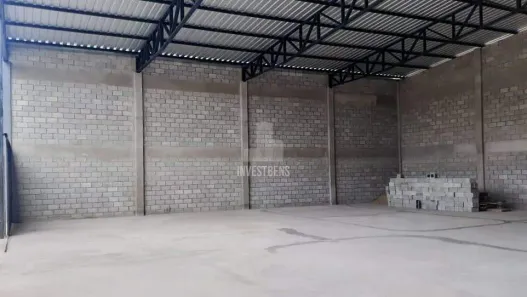 Galpão / Depósito / Armazém para alugar, 400m² no Vida Nova, Vespasiano