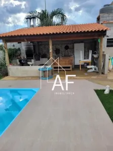 Fazenda / Sítio / Chácara com 3 Quartos à venda, 130m² no , Mairinque