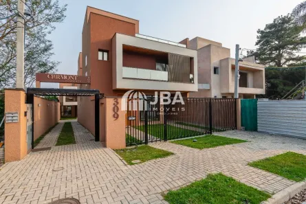 Sobrado com 3 Quartos à venda, 174m² no Ahú, Curitiba