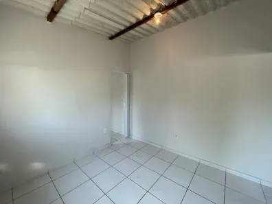 Casa de Vila com 1 Quarto para alugar, 50m² no Guaxindiba, São Gonçalo