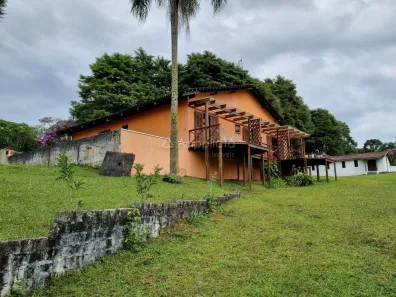 Fazenda / Sítio / Chácara com 3 Quartos à venda, 150m² no , 