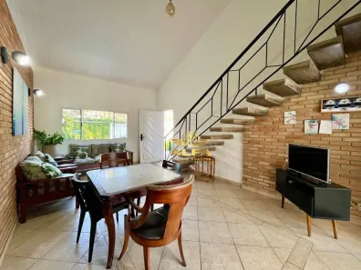 Sobrado com 3 Quartos à venda, 163m² no Balneário Praia do Pernambuco, Guarujá
